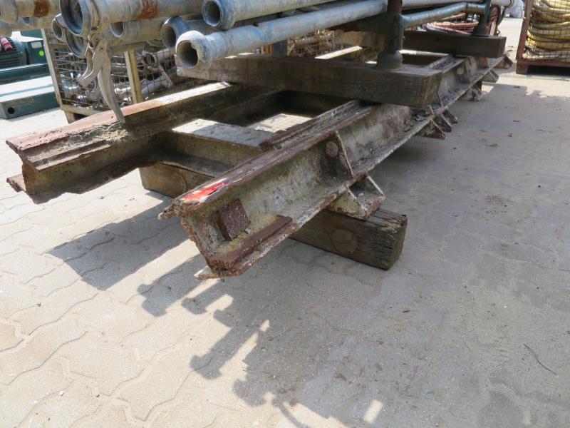 des machines et engins de chantier bien entretenus <br>ainsi que la technique de creusement des tunnels-2