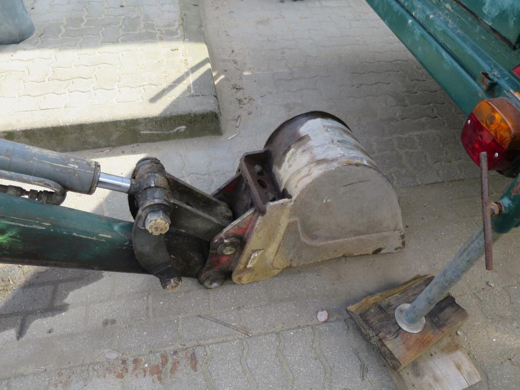 well-maintained construction machinery and equipment-4