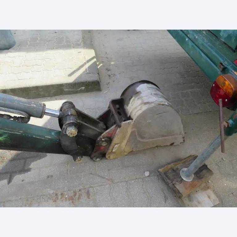 well-maintained construction machinery and equipment-4