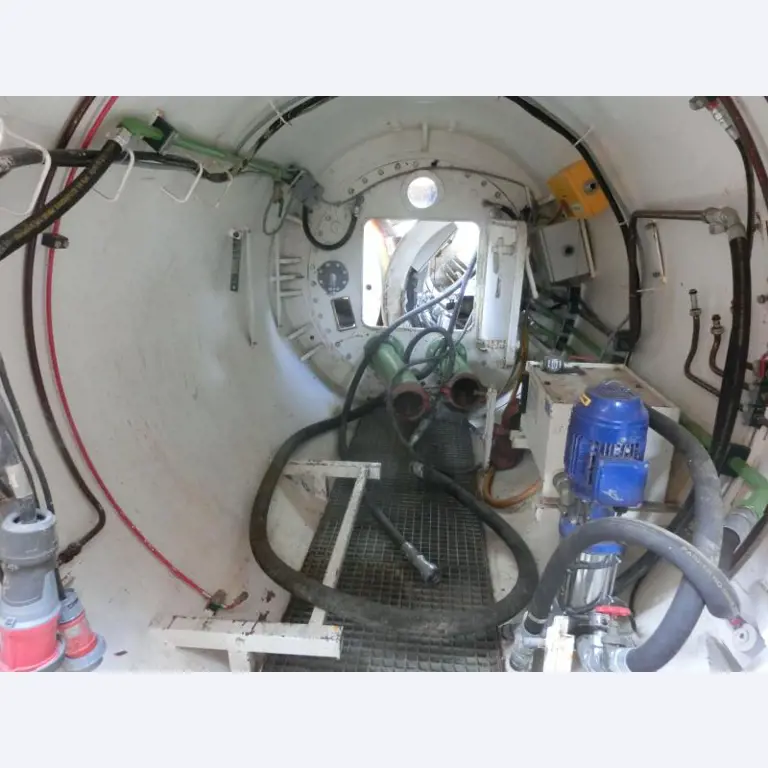 gepflegte Baumaschinen und Baugeräte <br>sowie die Tunnelvortriebstechnik-9
