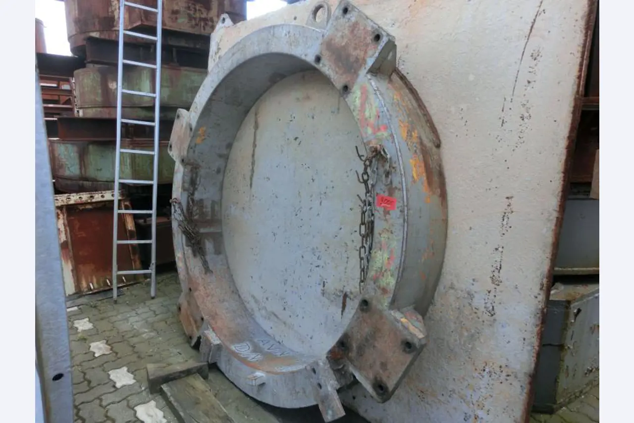 gepflegte Baumaschinen und Baugeräte <br>sowie die Tunnelvortriebstechnik-10