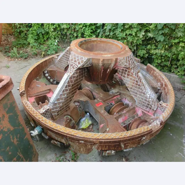 gepflegte Baumaschinen und Baugeräte <br>sowie die Tunnelvortriebstechnik-2
