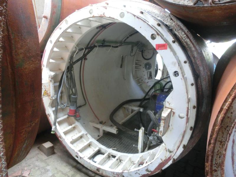 des machines et engins de chantier bien entretenus <br>ainsi que la technique de creusement des tunnels-8