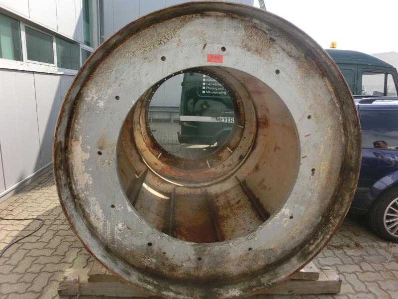 well-maintained construction machinery and equipment <br>as well as the tunneling technology-2