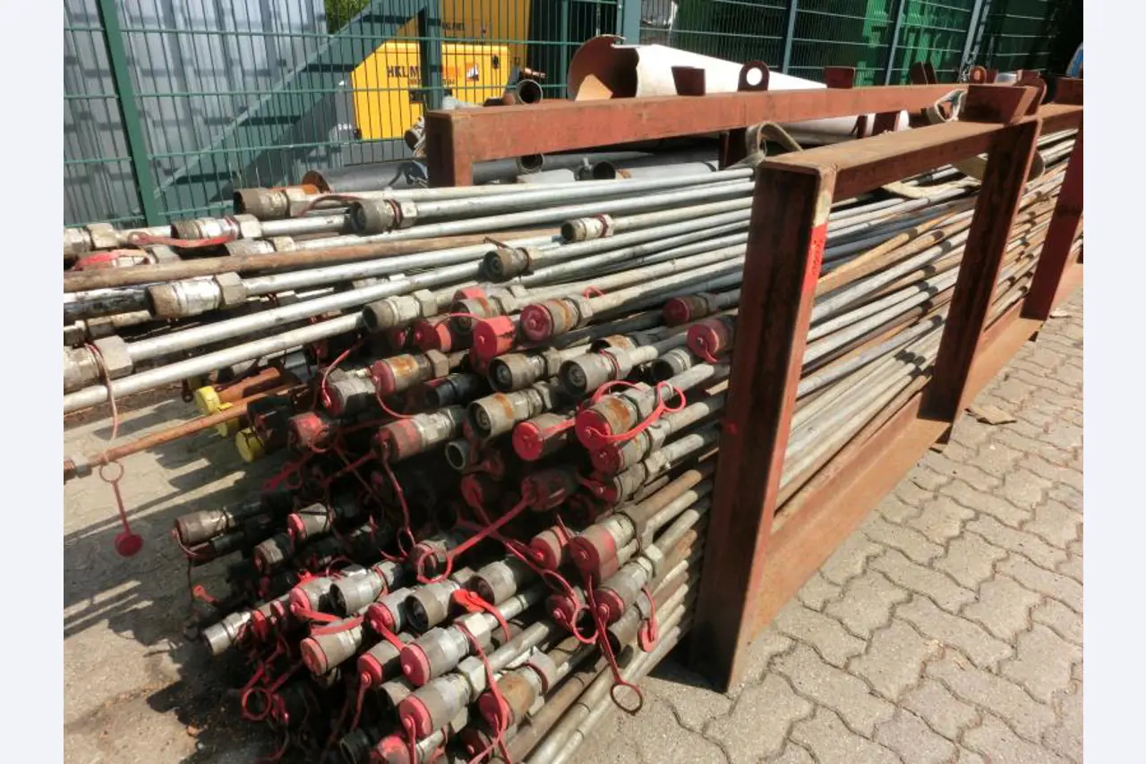 máquinas e equipamentos de construção bem conservados <br>bem como tecnologia de construção de túneis-1
