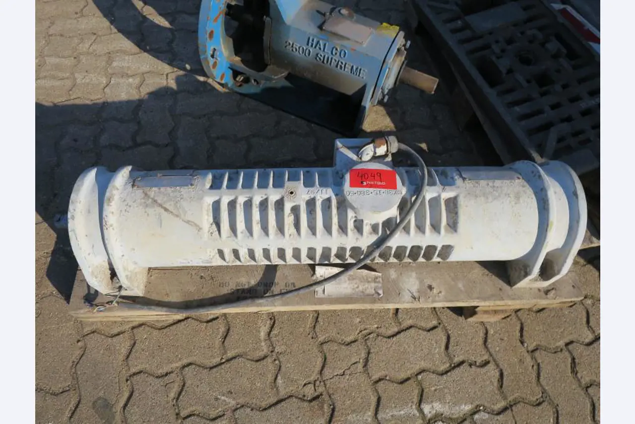 máquinas e equipamentos de construção bem conservados <br>bem como tecnologia de construção de túneis-5