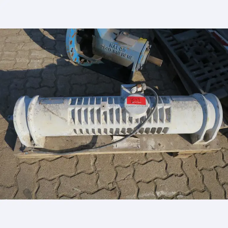 máquinas e equipamentos de construção bem conservados <br>bem como tecnologia de construção de túneis-5