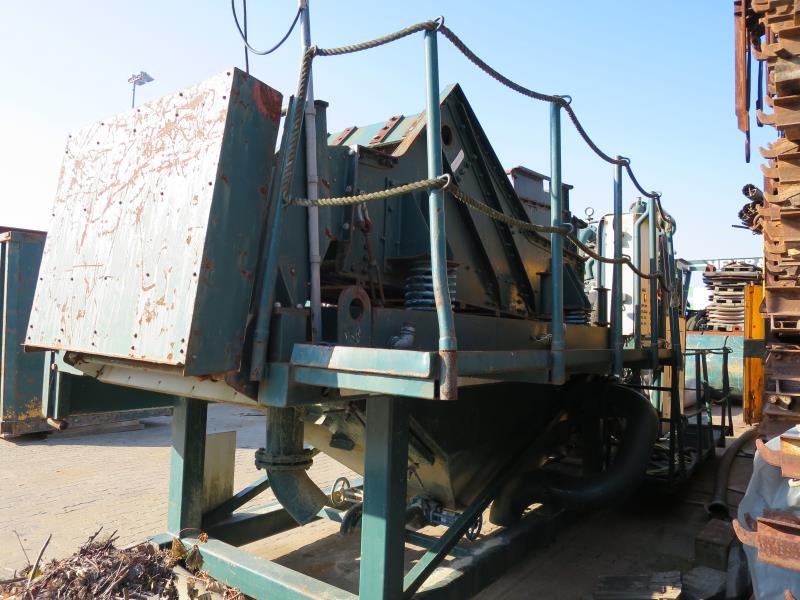 dobro vzdrževani gradbeni stroji in oprema <br>kot tudi tehnologija gradnje predorov.-3