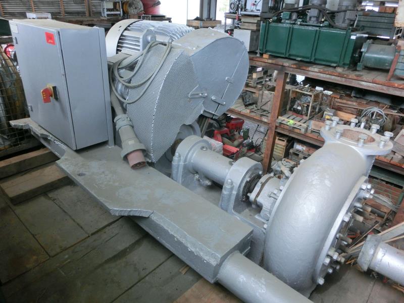 well-maintained construction machinery and equipment <br>as well as the tunneling technology-1