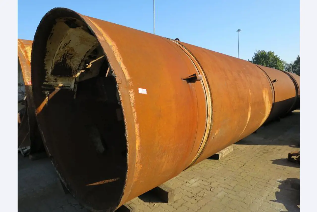 máquinas e equipamentos de construção bem conservados <br>bem como tecnologia de construção de túneis-2