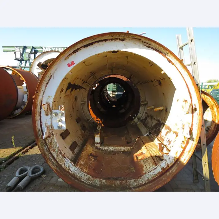 máquinas e equipamentos de construção bem conservados <br>bem como tecnologia de construção de túneis-10