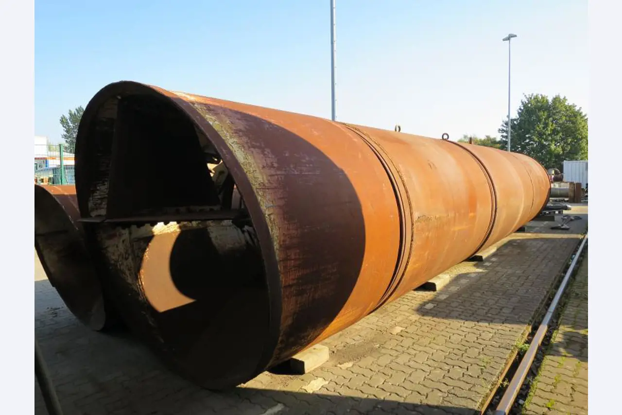 máquinas e equipamentos de construção bem conservados <br>bem como tecnologia de construção de túneis-2