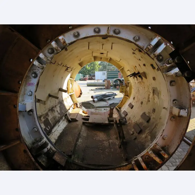 máquinas e equipamentos de construção bem conservados <br>bem como tecnologia de construção de túneis-8