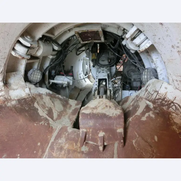 máquinas e equipamentos de construção bem conservados <br>bem como tecnologia de construção de túneis-2