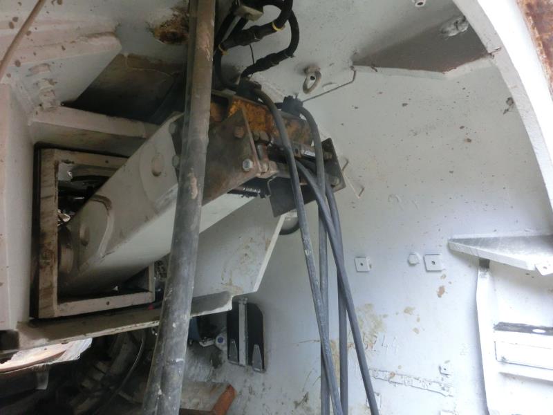 des machines et engins de chantier bien entretenus <br>ainsi que la technique de creusement des tunnels-5