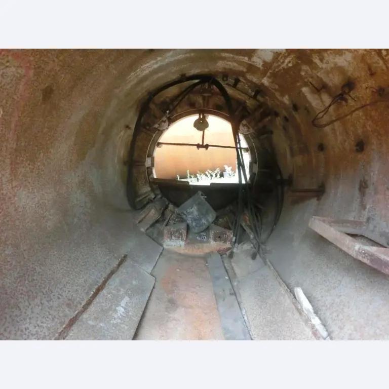 máquinas e equipamentos de construção bem conservados <br>bem como tecnologia de construção de túneis-2