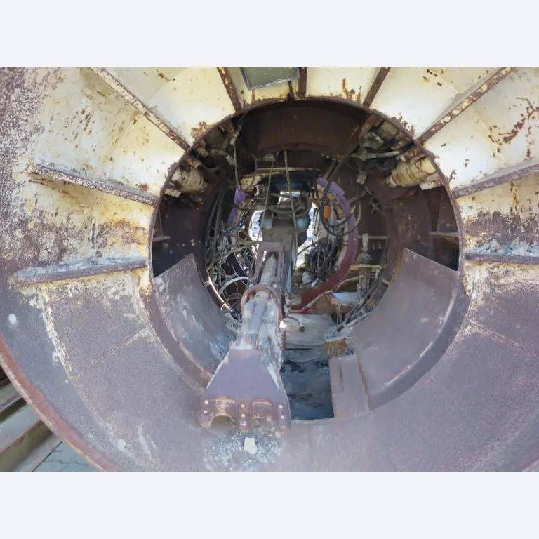 máquinas e equipamentos de construção bem conservados <br>bem como tecnologia de construção de túneis-6