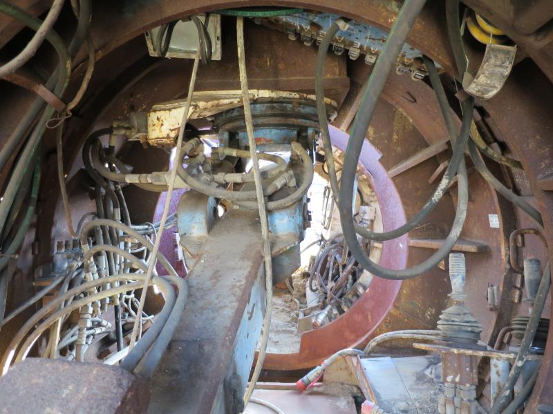 well-maintained construction machinery and equipment <br>as well as the tunneling technology-8