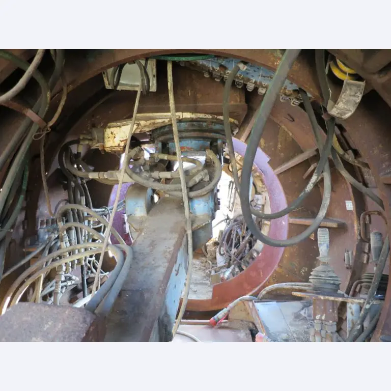 máquinas e equipamentos de construção bem conservados <br>bem como tecnologia de construção de túneis-8