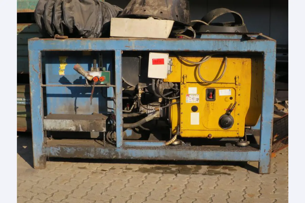 máquinas e equipamentos de construção bem conservados <br>bem como tecnologia de construção de túneis-1