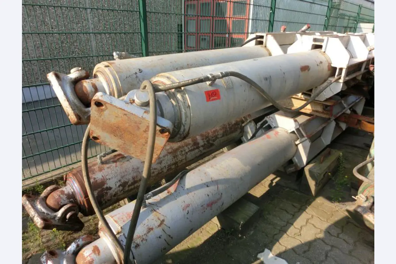 well-maintained construction machinery and equipment <br>as well as the tunneling technology-1