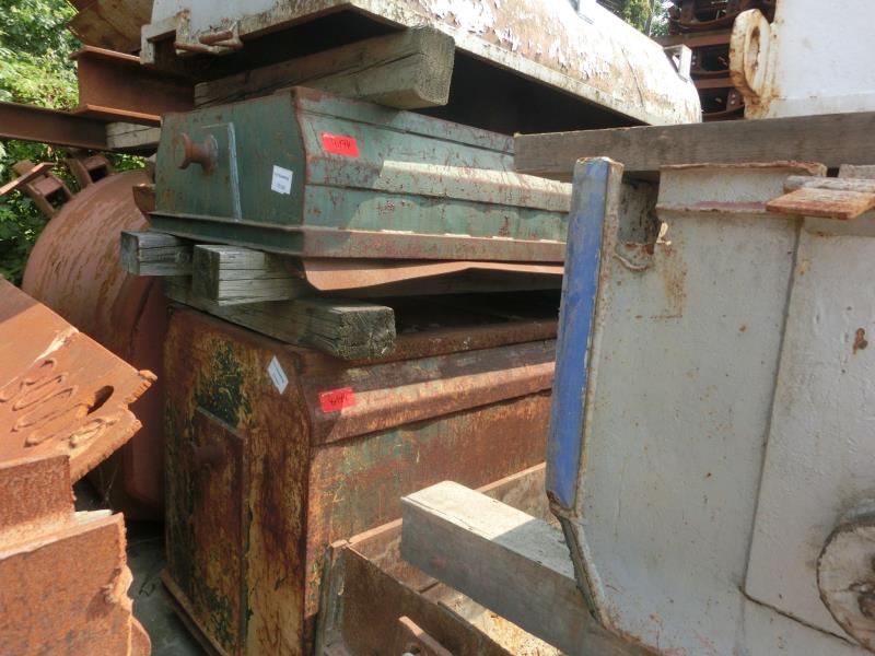 dobro vzdrževani gradbeni stroji in oprema <br>kot tudi tehnologija gradnje predorov.-5