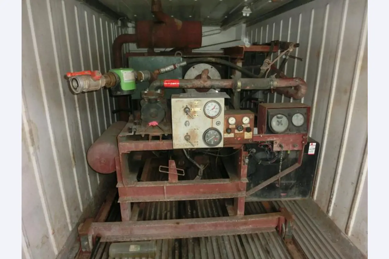 máquinas e equipamentos de construção bem conservados <br>bem como tecnologia de construção de túneis-1