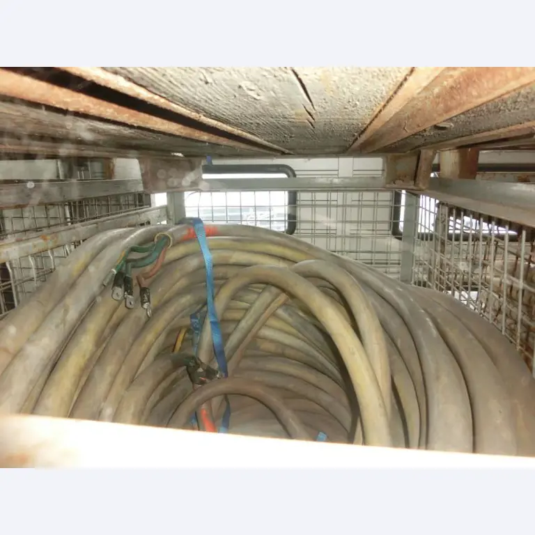 máquinas e equipamentos de construção bem conservados <br>bem como tecnologia de construção de túneis-1