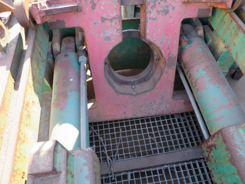 dobro vzdrževani gradbeni stroji in oprema <br>kot tudi tehnologija gradnje predorov.-2