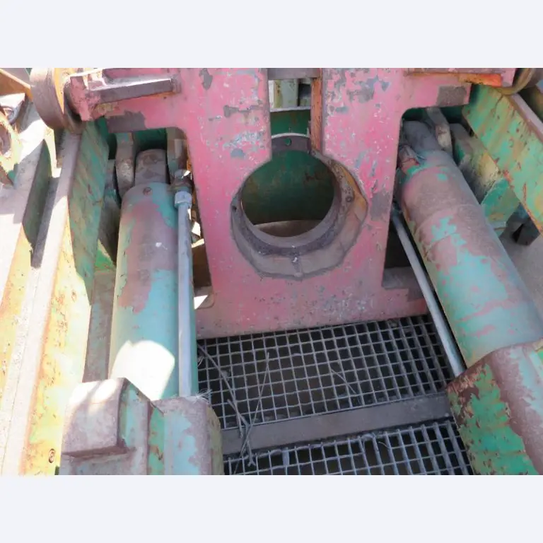 máquinas e equipamentos de construção bem conservados <br>bem como tecnologia de construção de túneis-2