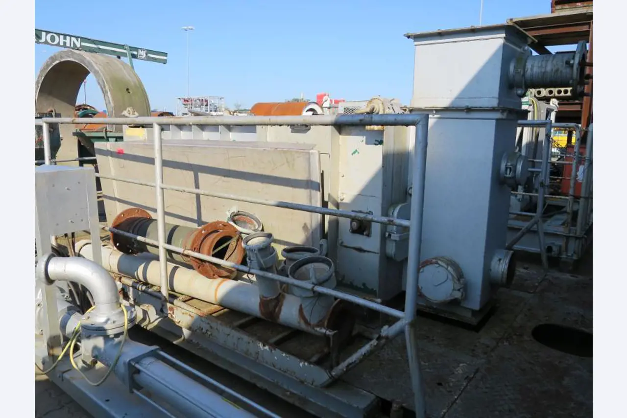 well-maintained construction machinery and equipment <br>as well as the tunneling technology-4