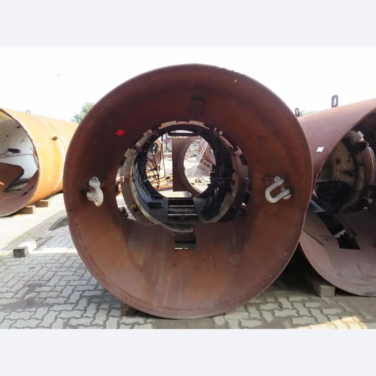 máquinas e equipamentos de construção bem conservados <br>bem como tecnologia de construção de túneis-1