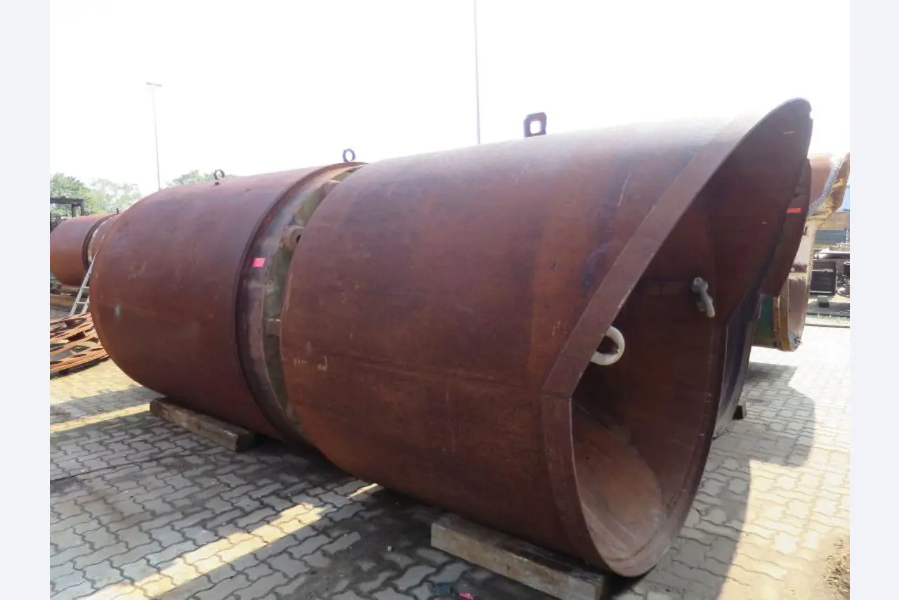 máquinas e equipamentos de construção bem conservados <br>bem como tecnologia de construção de túneis-2