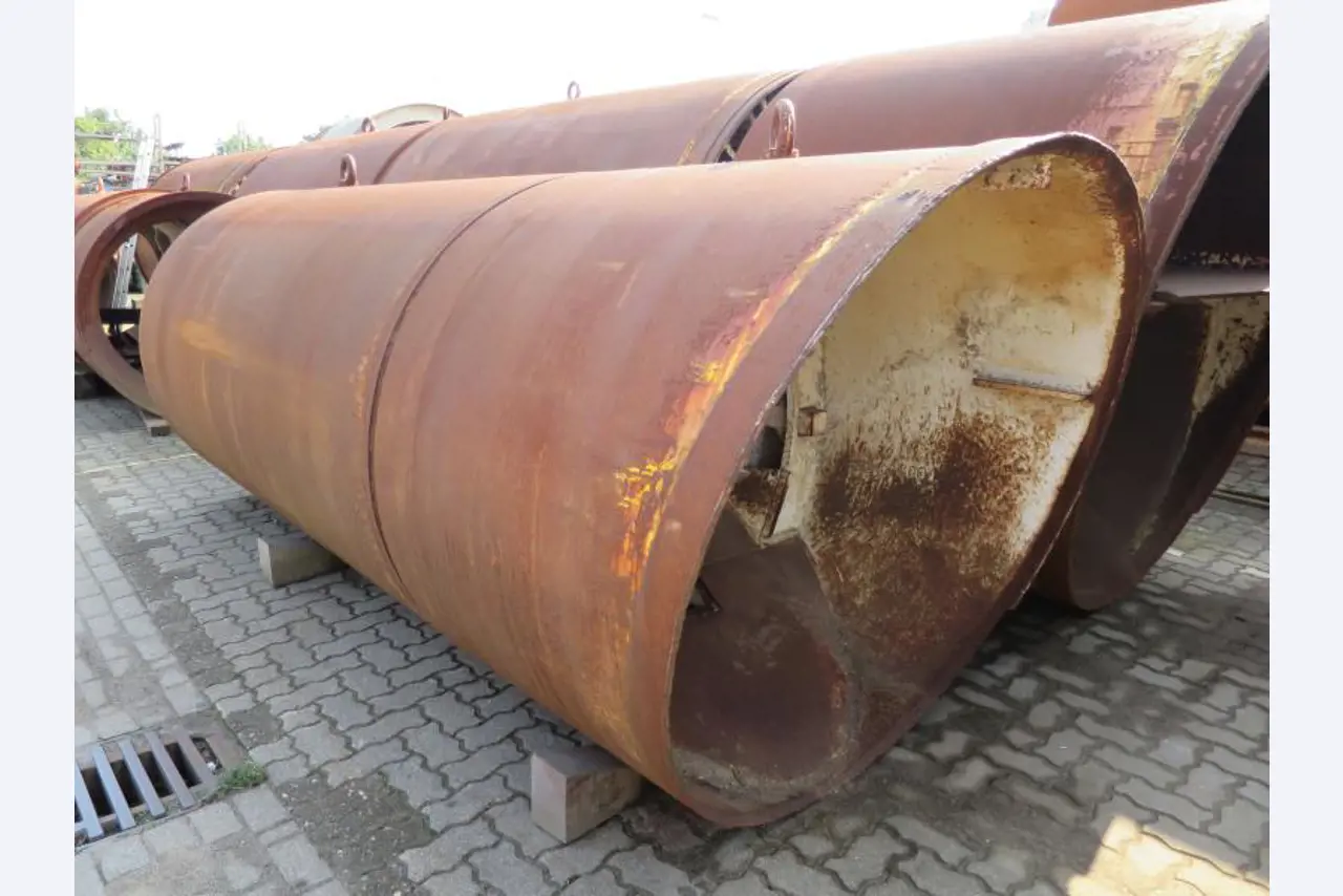 máquinas e equipamentos de construção bem conservados <br>bem como tecnologia de construção de túneis-2