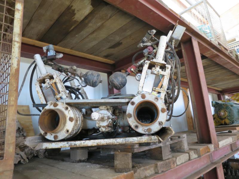 des machines et engins de chantier bien entretenus <br>ainsi que la technique de creusement des tunnels-2