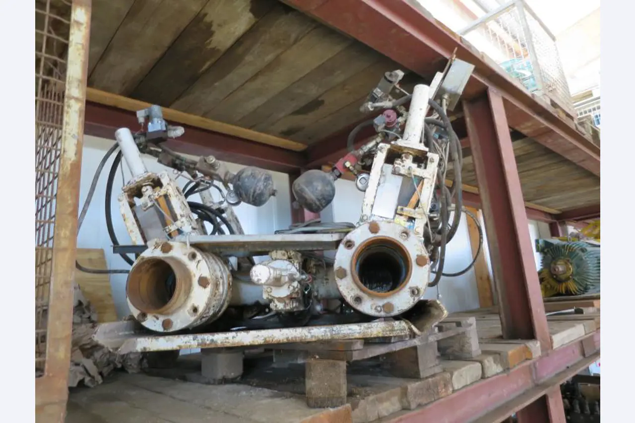 goed onderhouden bouwmachines en -apparatuur <br> evenals tunneltechnieken-2