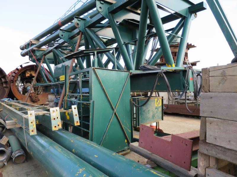 des machines et engins de chantier bien entretenus <br>ainsi que la technique de creusement des tunnels-2