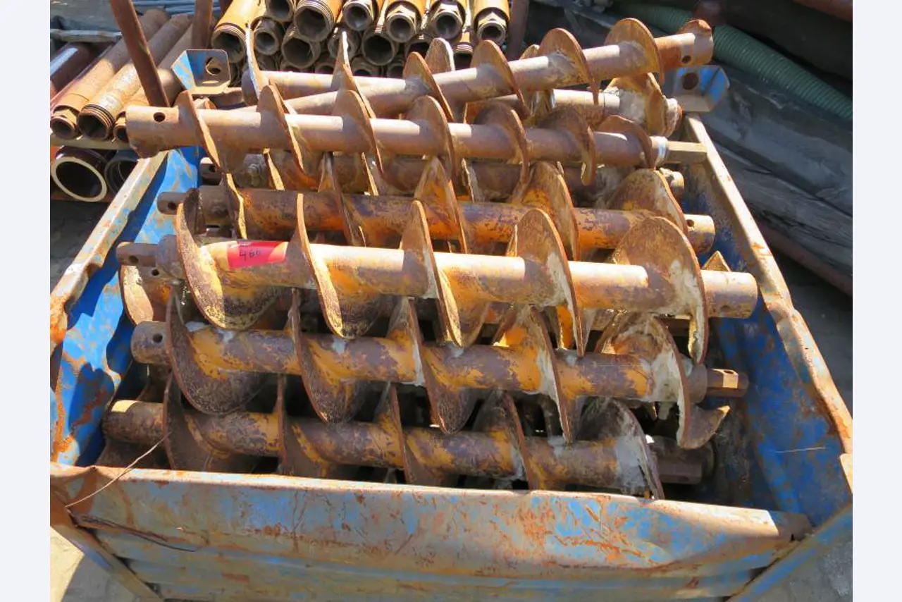 máquinas e equipamentos de construção bem conservados <br>bem como tecnologia de construção de túneis-16
