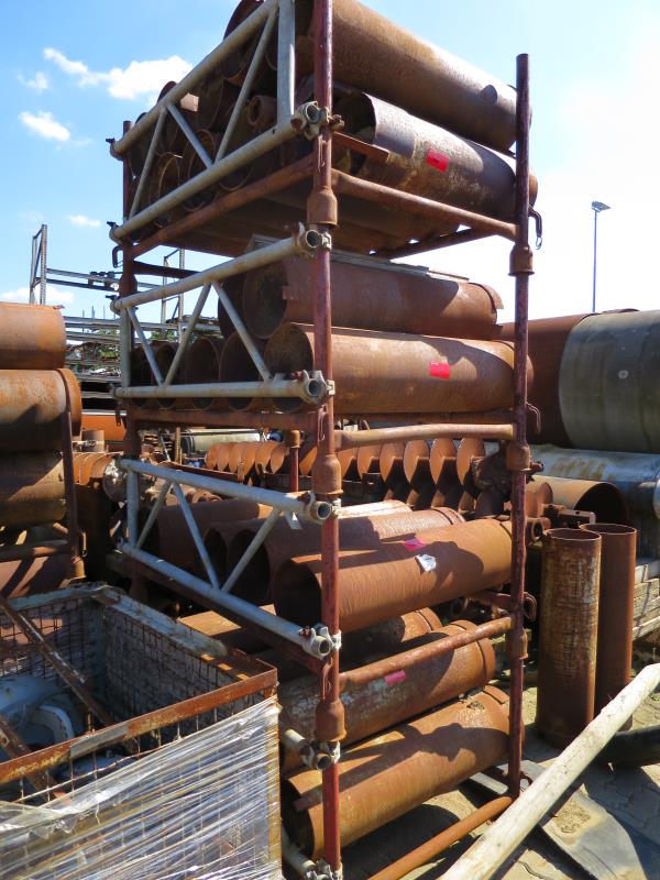 dobro vzdrževani gradbeni stroji in oprema <br>kot tudi tehnologija gradnje predorov.-18