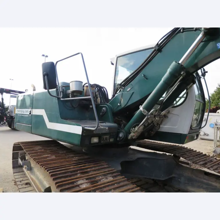 máquinas e equipamentos de construção bem conservados <br>bem como tecnologia de construção de túneis-6