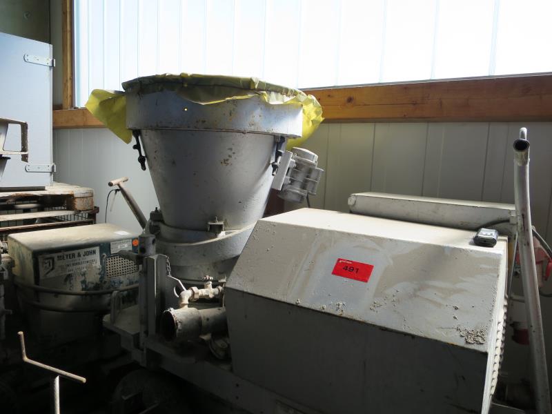 dobro vzdrževani gradbeni stroji in oprema <br>kot tudi tehnologija gradnje predorov.-2