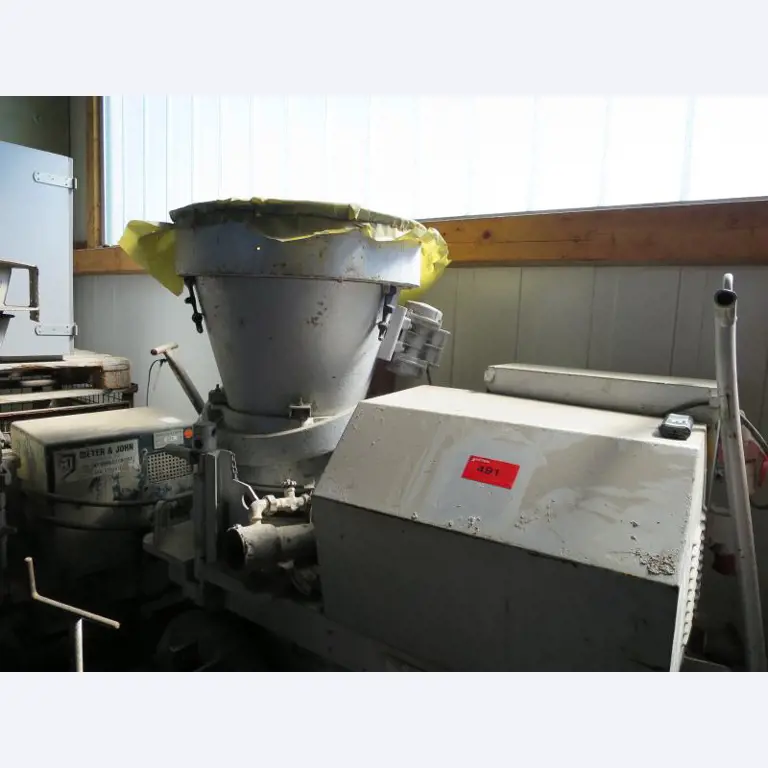 máquinas e equipamentos de construção bem conservados <br>bem como tecnologia de construção de túneis-2