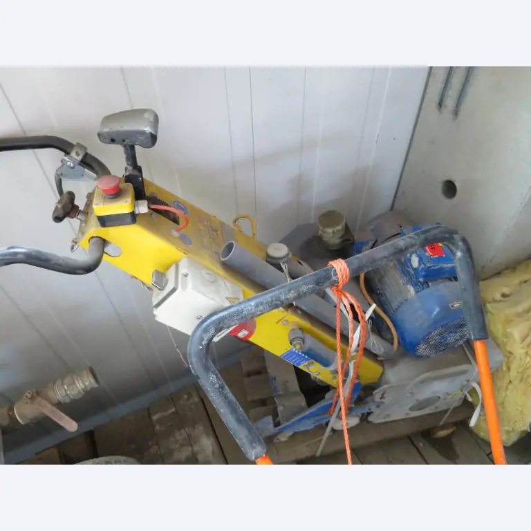 máquinas e equipamentos de construção bem conservados <br>bem como tecnologia de construção de túneis-2
