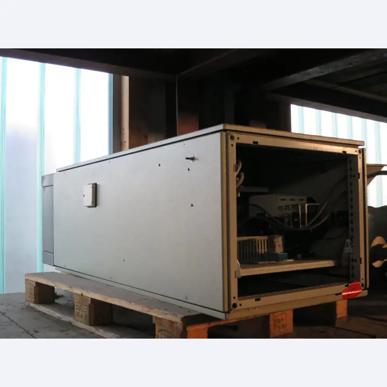 máquinas e equipamentos de construção bem conservados <br>bem como tecnologia de construção de túneis-1