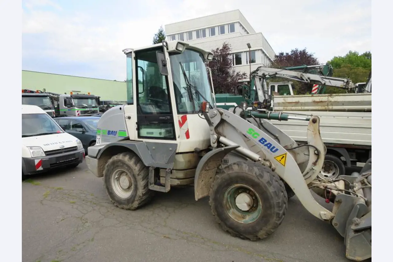 goed onderhouden bouwmachines en -apparatuur <br> evenals tunneltechnieken-2