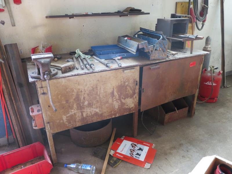 des machines et engins de chantier bien entretenus <br>ainsi que la technique de creusement des tunnels-1