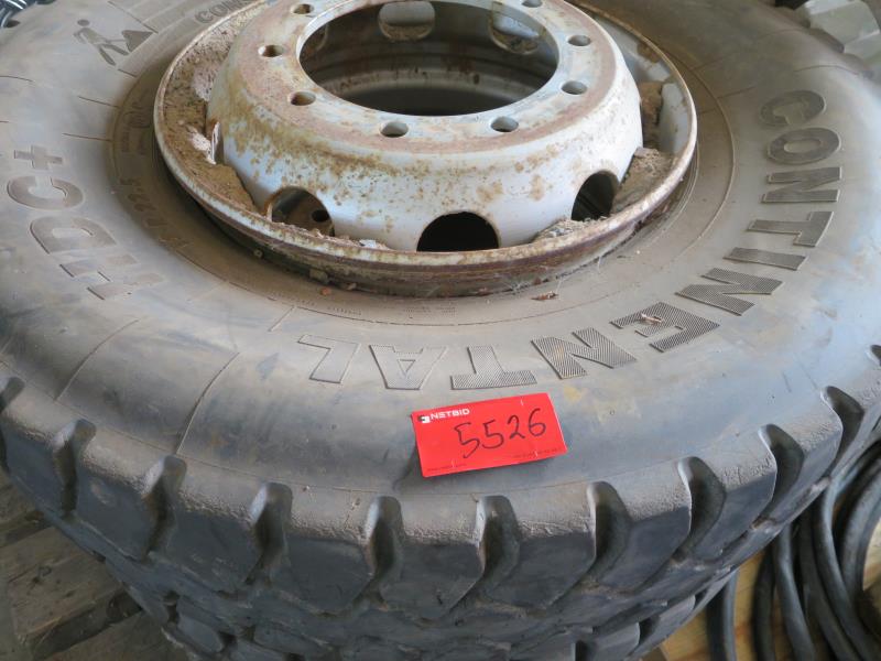 dobro vzdrževani gradbeni stroji in oprema <br>kot tudi tehnologija gradnje predorov.-1