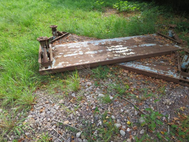 des machines et engins de chantier bien entretenus <br>ainsi que la technique de creusement des tunnels-5