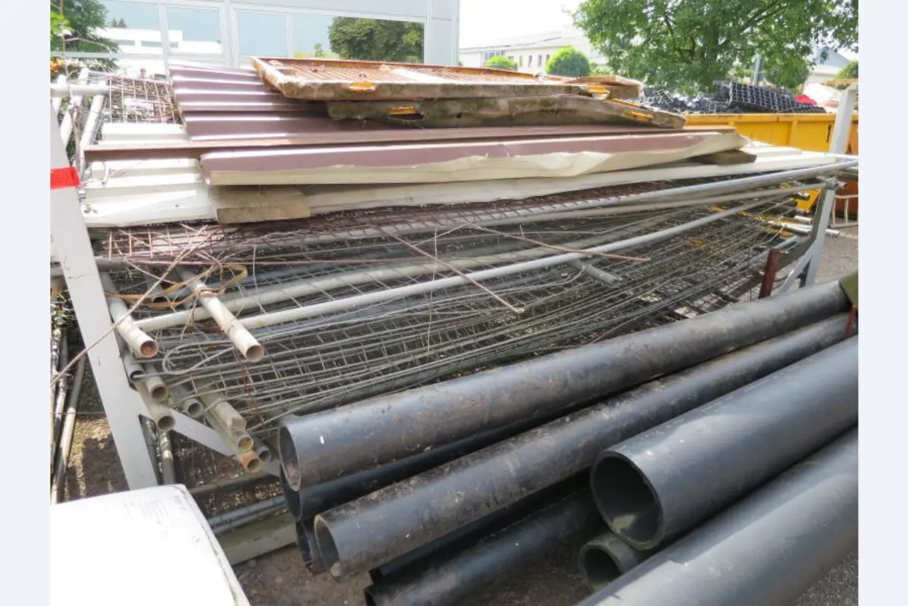 máquinas e equipamentos de construção bem conservados <br>bem como tecnologia de construção de túneis-2