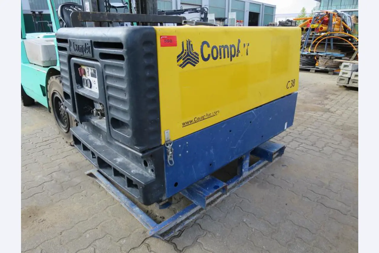 máquinas e equipamentos de construção bem conservados <br>bem como tecnologia de construção de túneis-1